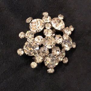 Vintage 1.5 round silver sparkle brooch Beautiful!